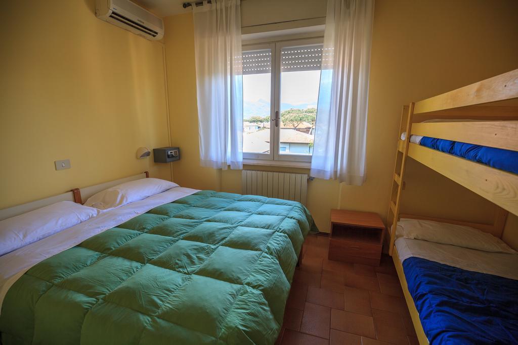 Hotel Il 9 Camaiore Kültér fotó